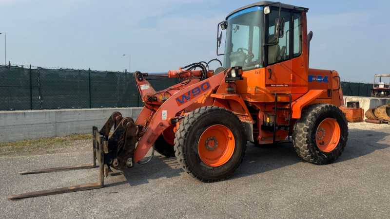 OmecoHub - FIAT KOBELCO W90